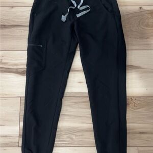 Women’s FIGS Black Scrub Joggers with Gray Accents
